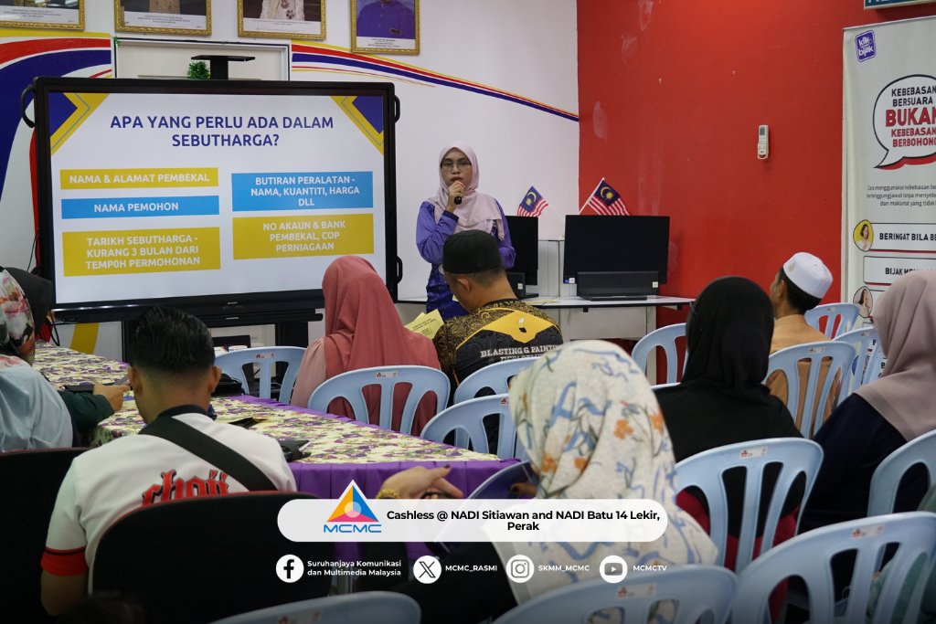 MCMC_RASMI's tweet photo. Orang ramai dijemput hadir ke Kempen Cashless @ NADI Perak 2025 yang berlangsung dari 12 Februari hingga 23 April 2025 di 26 NADI terpilih seluruh Perak.

#BankIslam
#Setel
#AKPK
#TMUnifi
#MCMC https://t.co/wYyutoxJtx