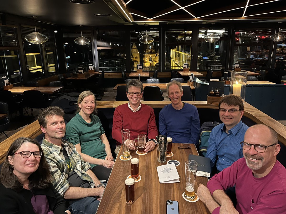 muller_group's tweet photo. Digesting a long day full of exciting talks at the #Ostwald #Colloquium dedicated to Professor Thomas #Hellweg on the occasion of his 60th #birthday about "#Structure and #Dynamics in #Soft #Responsive #Systems" in #Bielefeld University https://t.co/5Z0M5gDHzk