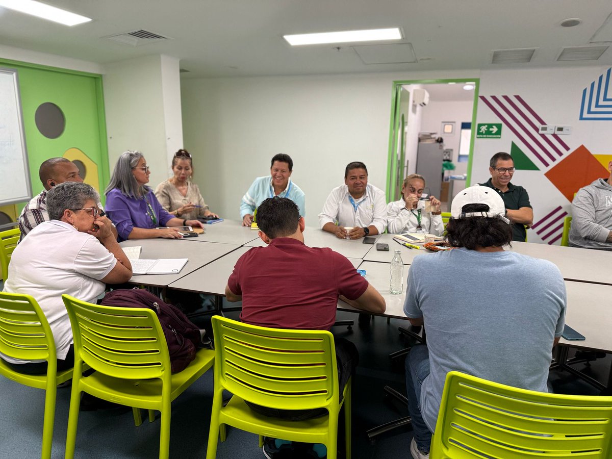 CTP_Med's tweet photo. 9 de abril, se llevo a cabo la sesión extraordinaria del Consejo Territorial de Planeación de Medellín para recibir insumos del Departamento Administrativo de Planeación en el marco del seguimiento al Plan de Desarrollo Distrital. 

https://t.co/BWScw4eFBf https://t.co/UTFT0LICqV