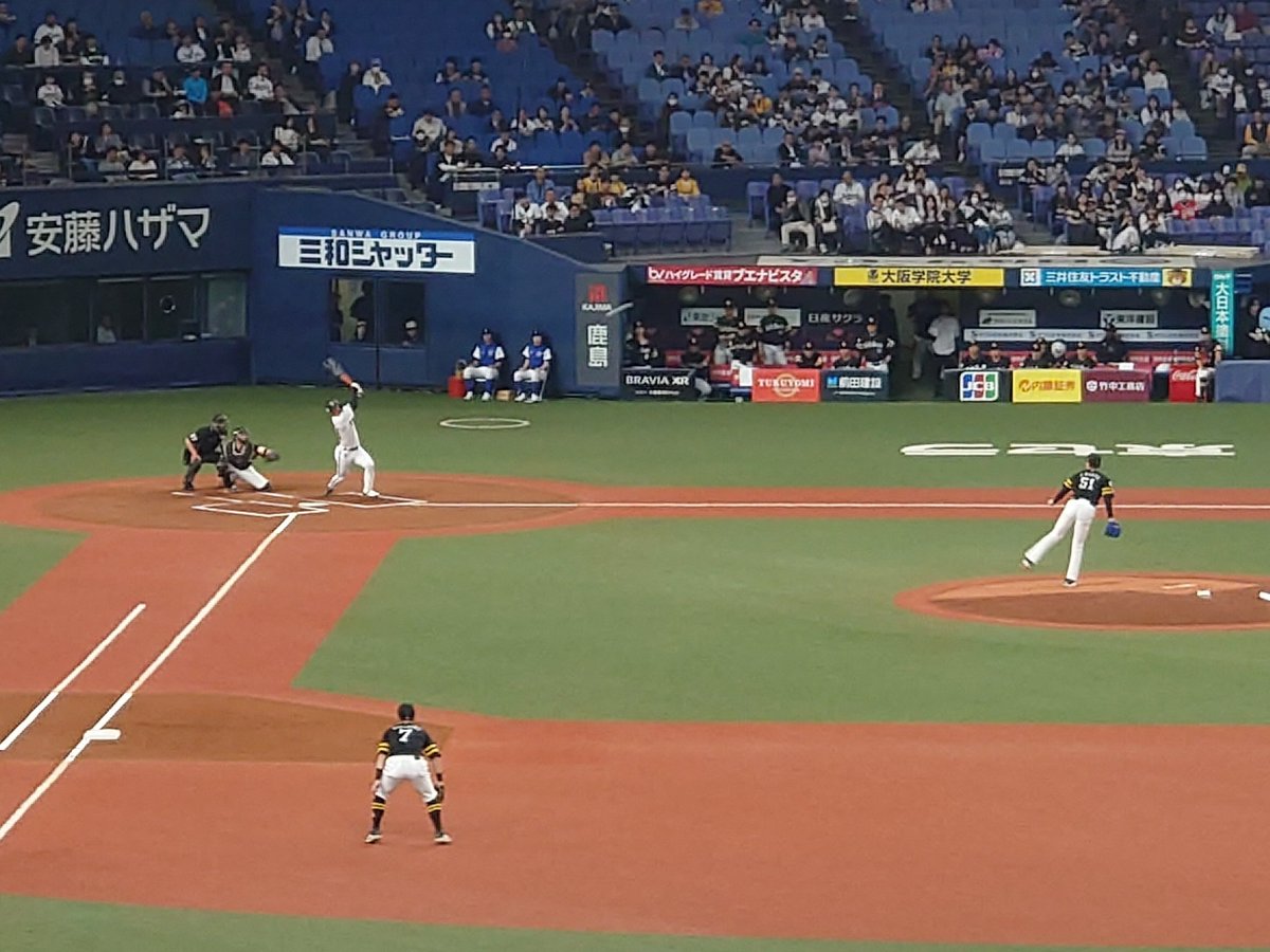 TB2023V's tweet photo. 4時間20分の今季両リーグ最長ロングゲーム⚾💦

あー、おんなじ料金で6イニングもようけ観れるやって、めっちゃ得したなぁ〜🥰
（なんでやねんっ🫱⚡）

#Orix_Buffaloes
#Bs2025
#ExtraInning
#DrawGame https://t.co/X5zrohNlhY