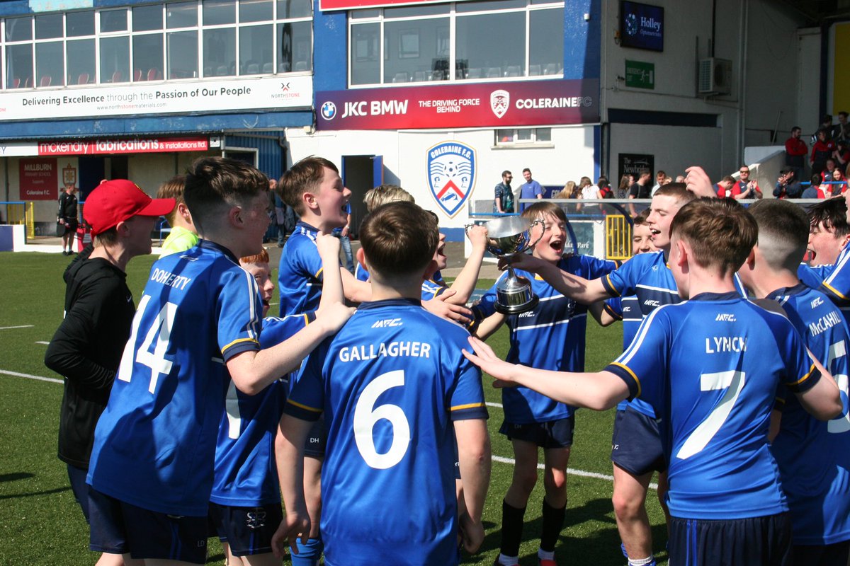 Congratulations to St. Columb’s on winning the NI U12 Cup! A huge well done to the players, coaches, and supporters for making it another unforgettable campaign.

Photos:
drive.google.com/drive/folders/…