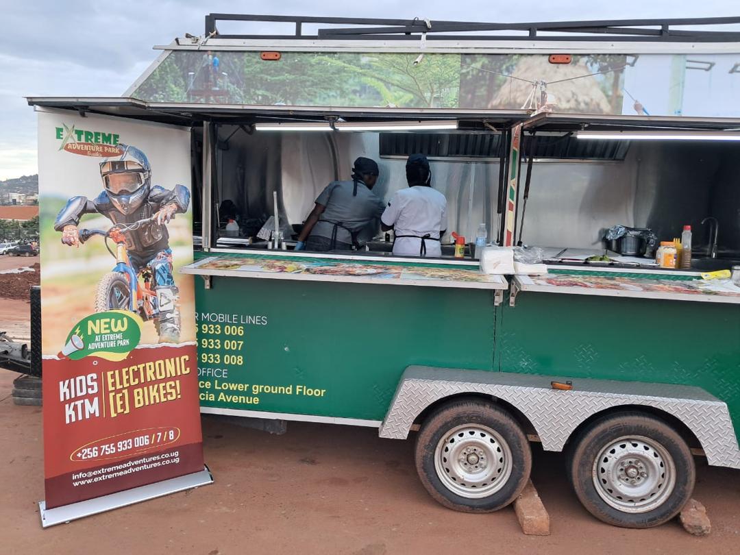 park_busika's tweet image. Join us NOW at Phaneroo Grounds in Naguru for Phaneroo 529! Head over to Extreme Adventure Park Busiika’s food truck for tasty wraps and sandwiches—fueling your body and soul in real time.  #Phaneroo #ExtremeAdventurepark #PhanerooGrounds"