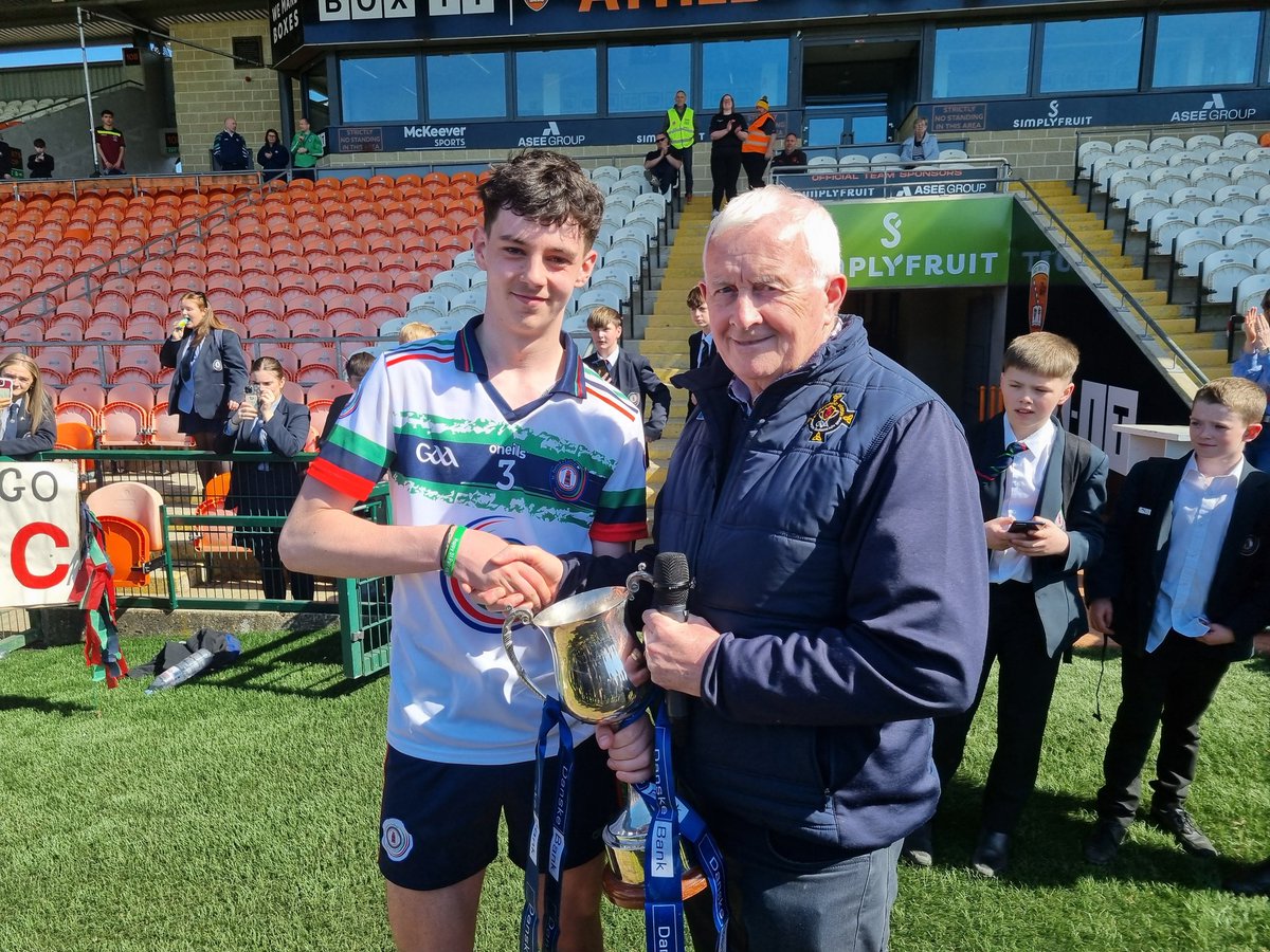 Team Captain Peter McKeever <a href="/ClonoeORahillys/">Clonoe O'Rahilly's</a> receives the <a href="/ulsterschools/">Ulster Schools GAA</a> Nolan Cup from Jimmy Smyth after <a href="/StPatsCollege/">St Patrick's College Dungannon</a> beat Lismore Cillege.
<a href="/TyroneGAALive/">Tyrone GAA</a> 
<a href="/Armagh_GAA/">Armagh_GAA</a> 
<a href="/GoPower_Energy/">Go Power</a>