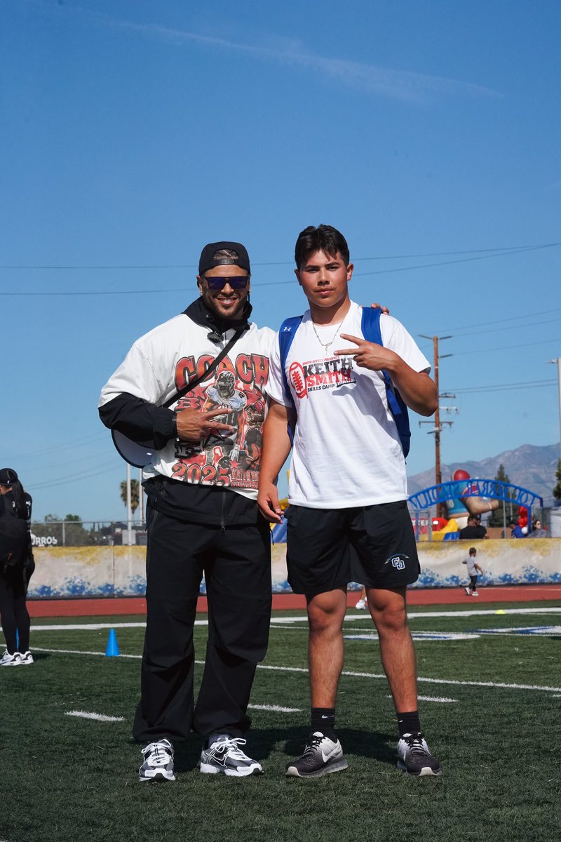Sanchez (@jsan42) on Twitter photo Thank you <a href="/K_SMITH31/">Keith Smith</a> for all your support to the Charter Oak community. We are grateful for your leadership as you continue to be a role model for our student athletes. <a href="/sanchez_jd/">JD Sanchez</a> <a href="/COHSFootball/">Charter Oak Football</a> <a href="/coachmark_48/">Mark the Shark</a> Thank you <a href="/K_SMITH31/">Keith Smith</a> for all your support to the Charter Oak community. We are grateful for your leadership as you continue to be a role model for our student athletes. <a href="/sanchez_jd/">JD Sanchez</a> <a href="/COHSFootball/">Charter Oak Football</a> <a href="/coachmark_48/">Mark the Shark</a>