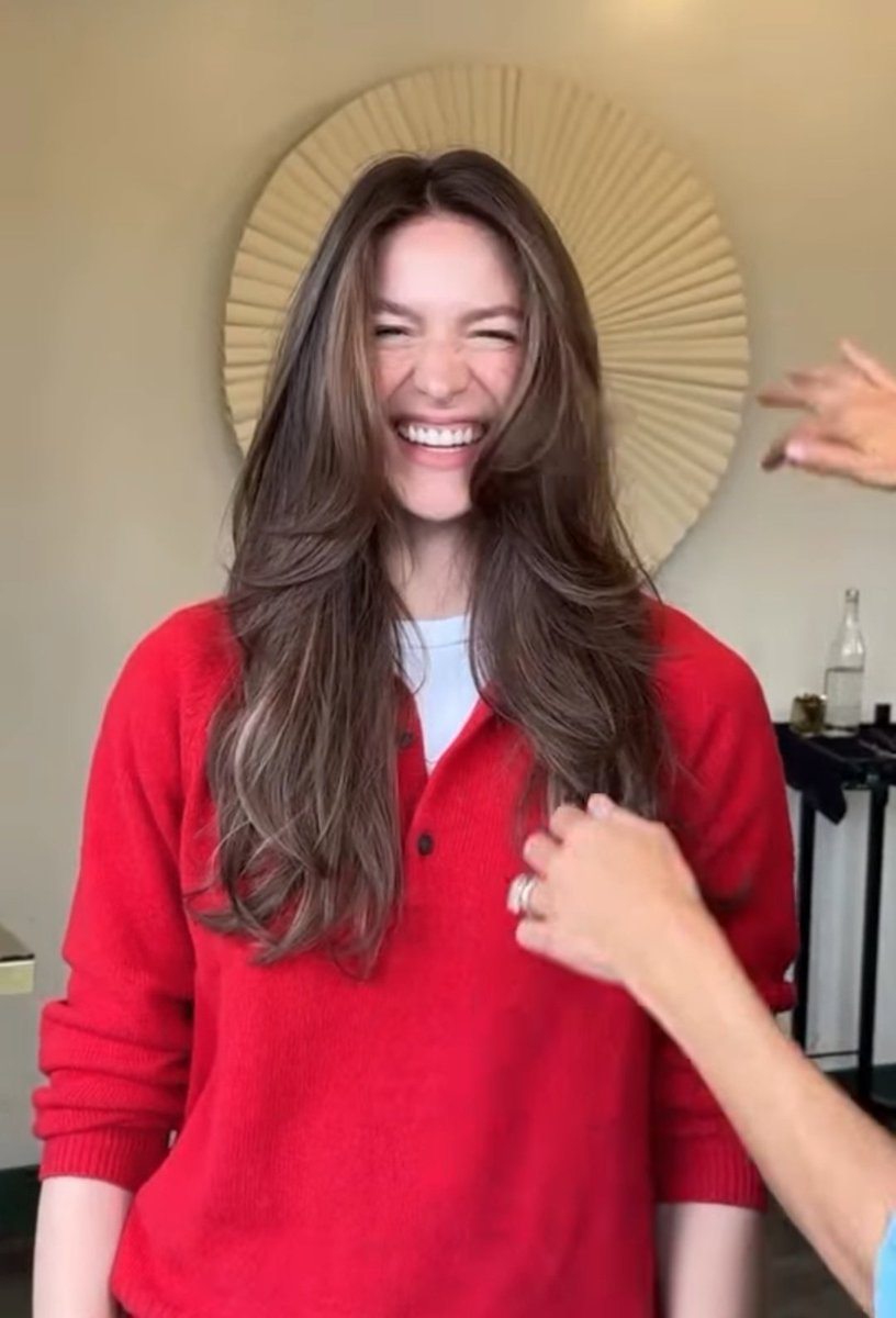 Lenod's tweet image. That face, that smile and that 💍 😍😍