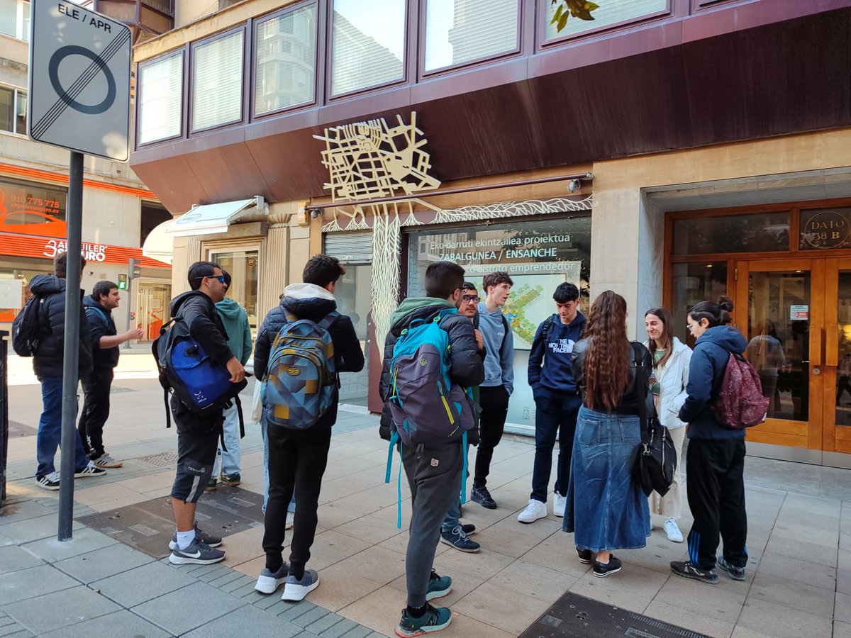 Geografia & Lurralde Antolakuntzako Gradua UPV/EHU tweet media