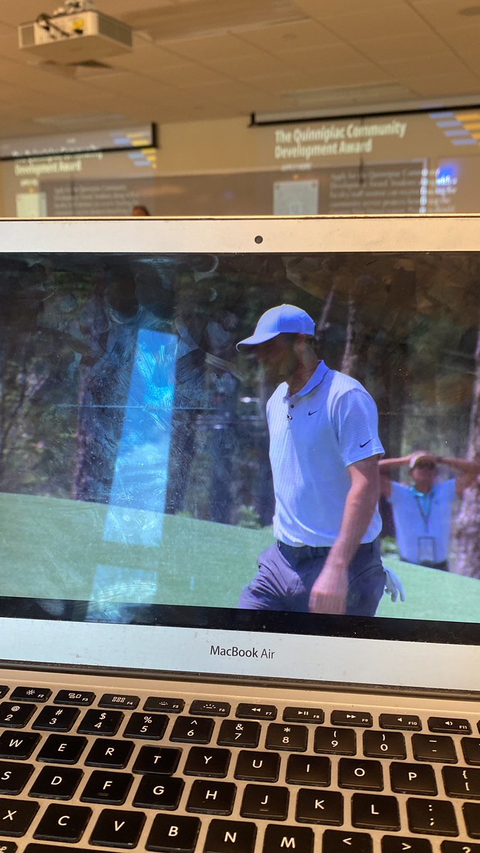 Yeah this isn’t gonna work, prof. I’ll take a look at blackboard after class (I won’t) #expand