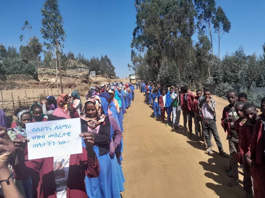 AmharaHQ's tweet photo. “ብልፅግና ለአማራ ሕዝብ 
መሰረታዊ ጠላታችን ነው።” https://t.co/QwdvEmSeNw