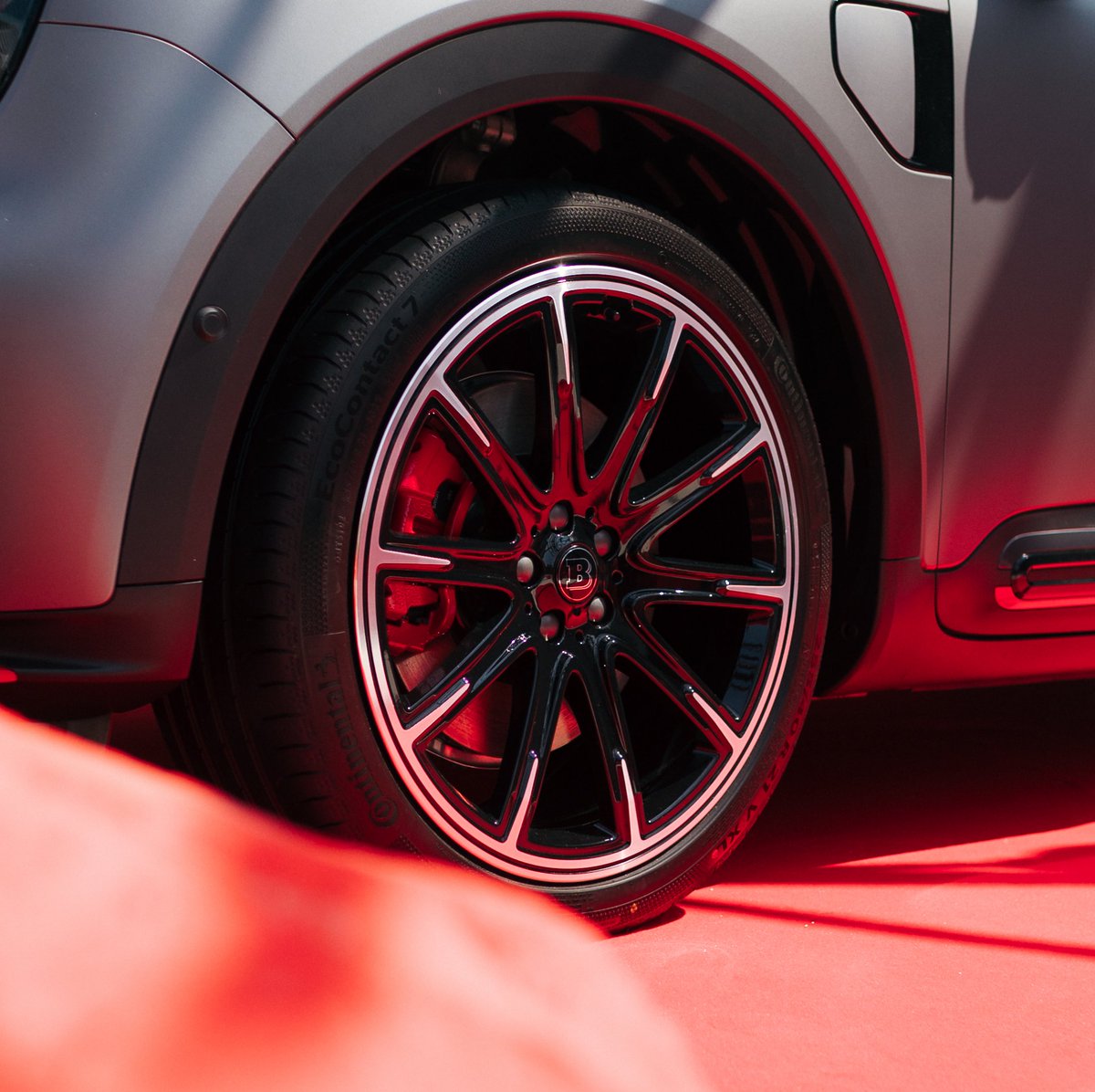 Smart has just unveiled the BRABUS edition of the #5, and it’s packed with performance and dynamic styling. 

- 0–100km/h in 3.8s
- 10–80% charge in 18 min
- 540km range 

Discover the current smart range and book your test drive today: nevo.ie/vehicles/smart

#smartbrabus