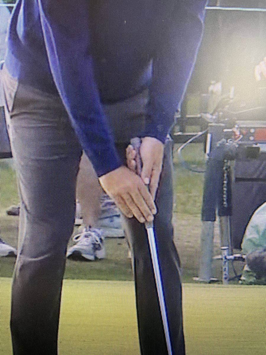 TheGraniteMoose's tweet photo. Based on my professional observations and elite golf knowledge, Scottie Scheffler has practiced with an inconsistent putting grip. The evidence is undeniable. Scottie will not win #themasters https://t.co/6SVOjfCQcq