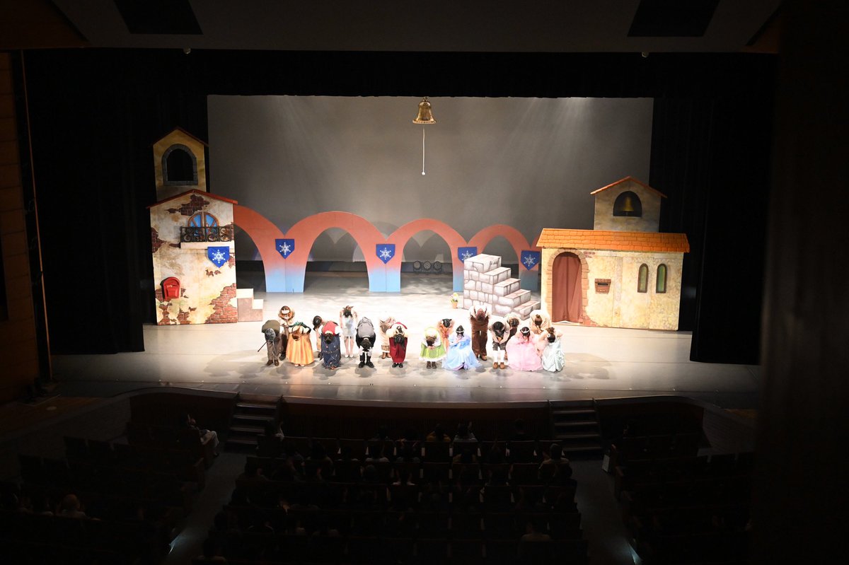 【ミュージカル“めぐる季節”】

定期公演2024無事終演いたしました✨
皆様からの多大なご支援、温かいお言葉、本当にありがとうございます😭
これからも「最高のミュージカル」を皆様にお届けできるよう励んでまいります‼️
今後も応援してくださると幸いです🙇‍♀️