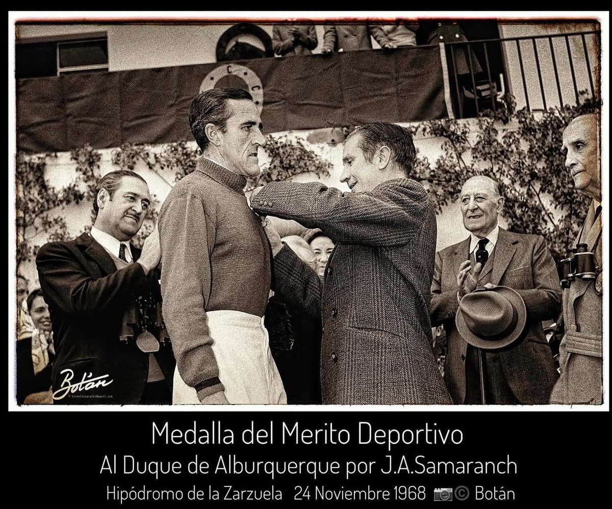 Botán (@botanfotografos) on Twitter photo Homenaje al Duque de ALBURQUERQUE el próximo domingo en el <a href="/HipodromoMadrid/">Hipódromo de La Zarzuela</a>
©️📷 Botán
🎞️ Digitalización <a href="/ana_anaes/">ana escribano</a>
hipodromodelazarzuela.es/noticias-desta… Homenaje al Duque de ALBURQUERQUE el próximo domingo en el <a href="/HipodromoMadrid/">Hipódromo de La Zarzuela</a>
©️📷 Botán
🎞️ Digitalización <a href="/ana_anaes/">ana escribano</a>
hipodromodelazarzuela.es/noticias-desta…