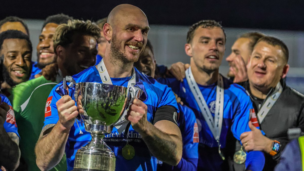 BTFC's tweet photo. Picking up our third Velocity Cup in our history 😮‍💨

📸 Keeran Marquis &amp; Jon Bird

#BTFC 🔹 https://t.co/m87An0fhSK