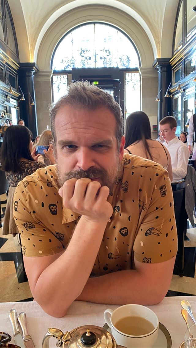 jellystvfandom's tweet photo. Happy 49th birthday to David Harbour. I have 2 favourites of his roles the first is hopper in stranger things and the second is santander in violent night. Happy Birthday 🎂🎉 https://t.co/C6w90qy74g