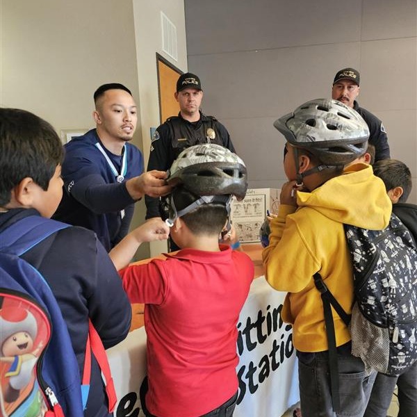 westcoastu's tweet photo. Riding safe and smart! 🚴​ Our BSN students teamed up with @AnaheimPD to host a Bike Safety Workshop at Project Access's Hermosa Village Resource Center, equipping local youth and families with essential tips for riding safe!  📸: @projectaccess/IG https://t.co/1pUUmwUKLg