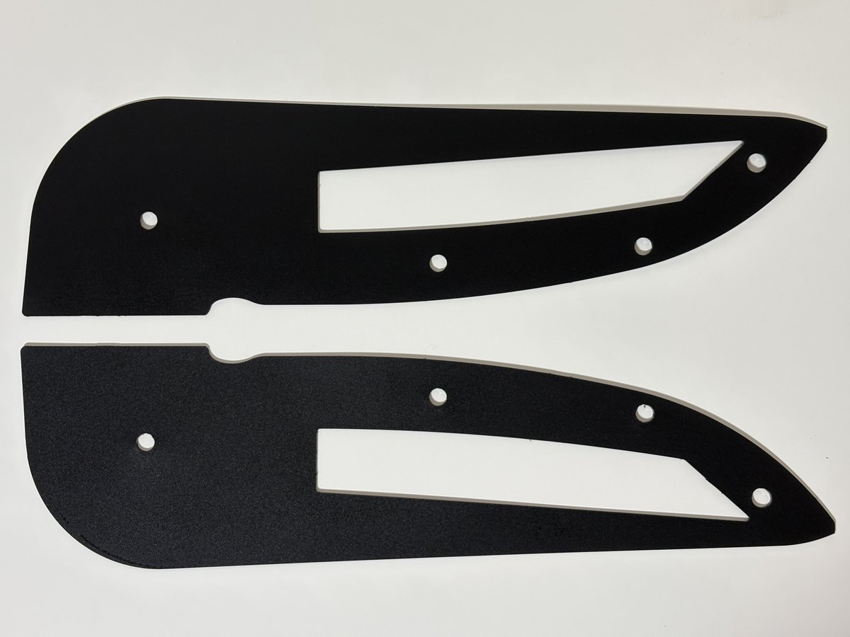 Graphite_One's tweet photo. 今週末のFL5 RBP 作業予定③ ロックガード取り付け
・ZL1 Addons スタンダードロックガード(フロント80%開口タイプ)
・ALPLUS エアロガード
・uxcell ヘッド径 20mm ロングクリップ 32mm(左:エアロガード付属クリップ、右:ロングクリップ)
#FL5 #typer #ALPLUS #ZL1Addons https://t.co/En8qyuCaUR