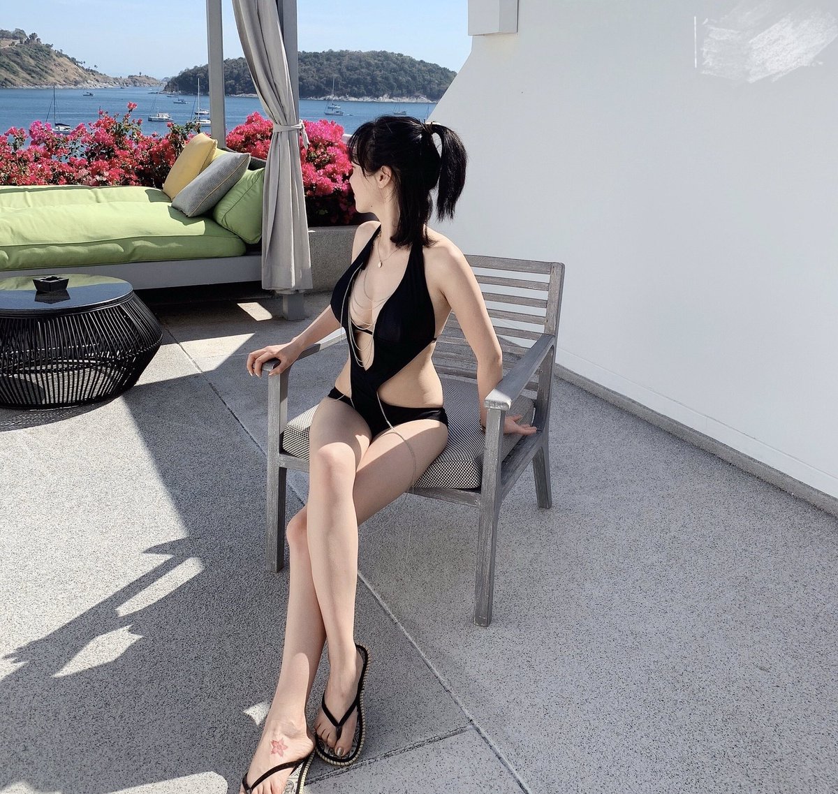 cfndcfnd's tweet photo. 【十五期】吴佳杉 俏皮可爱
最喜欢的一位姑娘，于6年前被人出卖至推特和微博，后关闭所有社交账号 https://t.co/J1c9LFbR4e