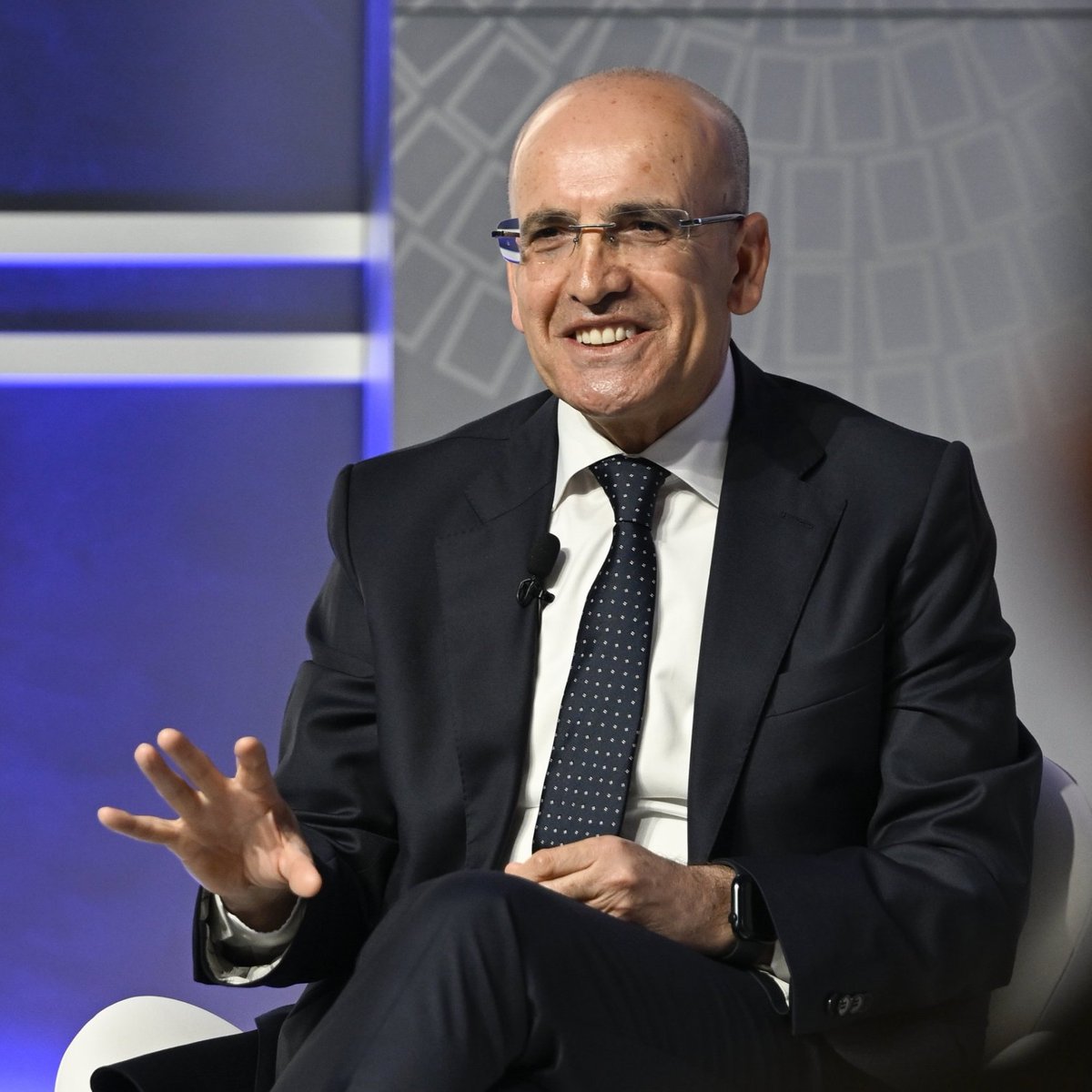 bosunatiklama's tweet image. Mehmet Şimşek: &quot;Enflasyonu düşürmeyi başaracağız.&quot;