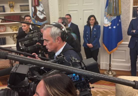 ConservativeK9s's tweet photo. Exactly....he's setting her up and she knows it...look at her face in this pic...

He's always one step ahead... https://t.co/ZPgwXx3hpD