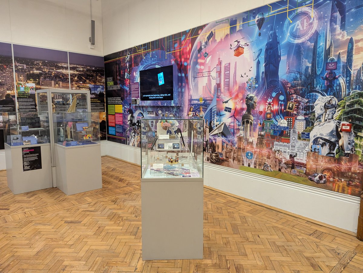 PeterMarshman's tweet photo. Enjoyed a trip to Reading Public Museum for the new "Reading's Digital Revolution" exhibition 🤩 So much nostalgia seeing a ZX Spectrum like my first computer.  Great to see @digitallcharity involved, delivering community workshops! 🙌
#Computing #ComputerScience #Museums https://t.co/fDoayAXUrf