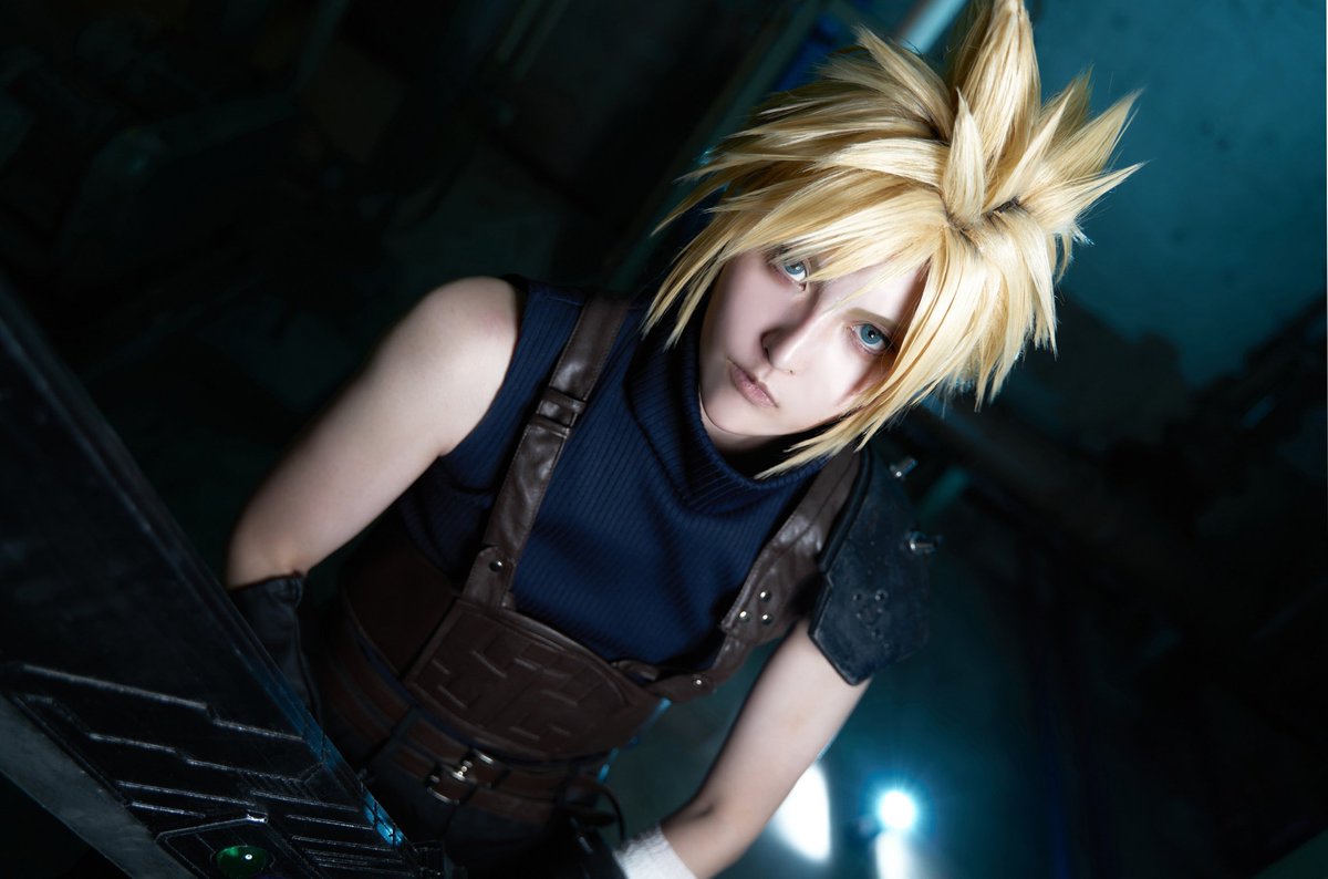 【cosplay】
クラウド・ストライフ

もう5年でびっくりだけどめでたい🎉

 #FF7R_5周年