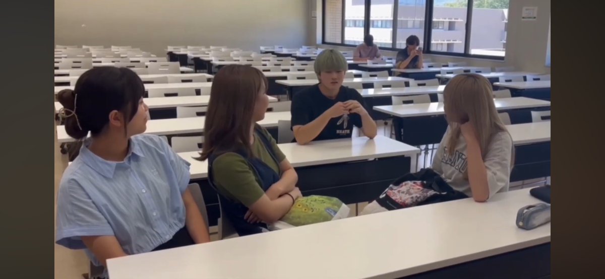 FilmMakingClub's tweet image. 🎞️上映会まで あと 1 日！🎞️
今日は上映作品「Falling」のシーンカットをお届け！💉
くわしくは→ is.gd/AwDPuS

#春から法政 #法政大学 #多摩キャンパス #映画サークル