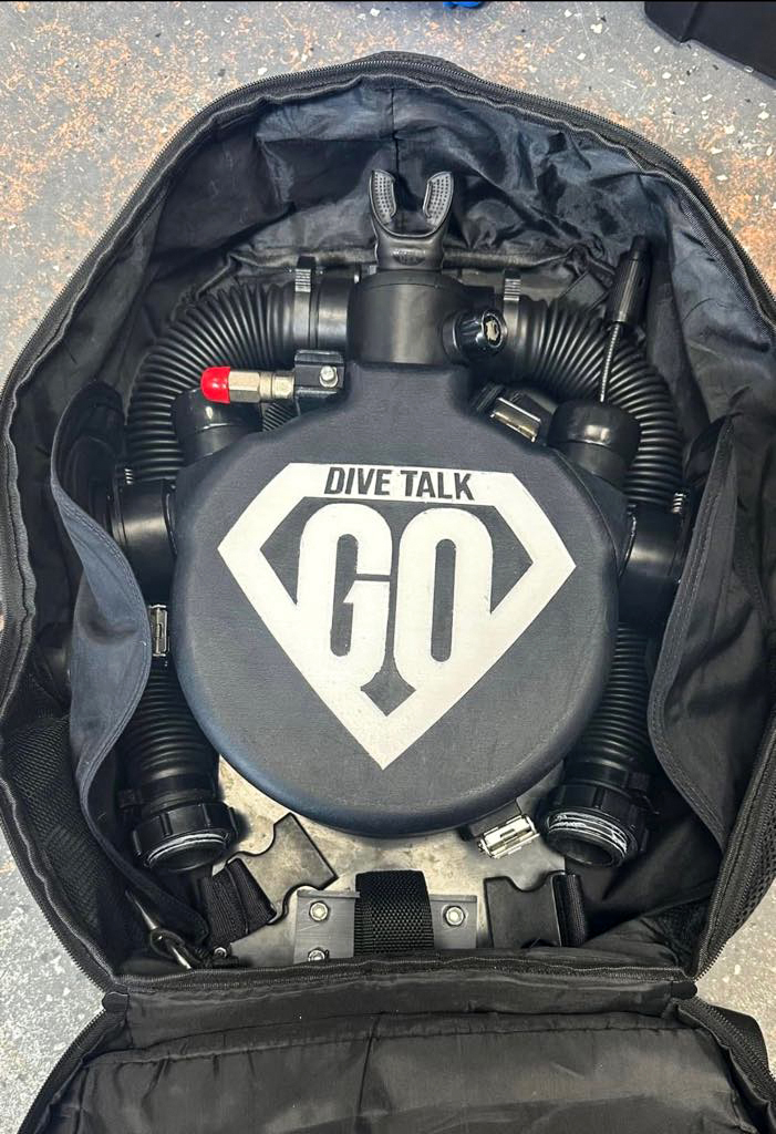 InDepth_Mag's tweet image. 🚨 𝗧𝗵𝗲 𝗗𝗜𝗩𝗘 𝗧𝗔𝗟𝗞 𝗚𝗢 𝗿𝗲𝗯𝗿𝗲𝗮𝘁𝗵𝗲𝗿 𝗶𝘀 𝗵𝗲𝗿𝗲! Designed for serious divers with expert training. Ready to dive smarter? 👉 𝗥𝗲𝗮𝗱 𝗺𝗼𝗿𝗲 🔗 indepthmag.com/the-dive-talk-…

#Rebreather #TechnicalDiving #DiveTalk #ScubaDiving #indepthmagazine