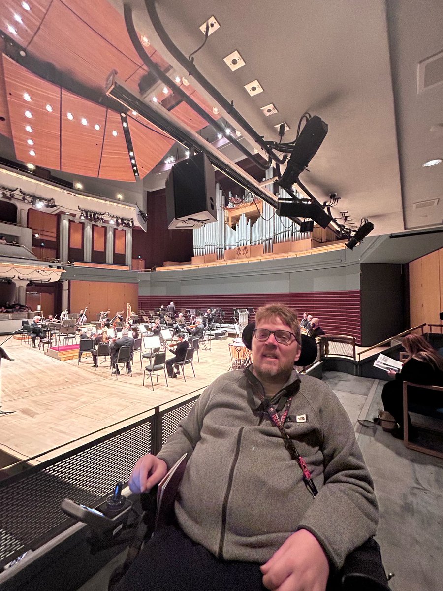 Inclusio residents enjoyed an evening at the Calgary Philharmonic Orchestra! The sweeping melodies stirred hearts and lifted spirits. #InclusioLiving #CalgaryPhilharmonic #AccessibleEvents #YYCLife #CommunityVibes #MusicForAll