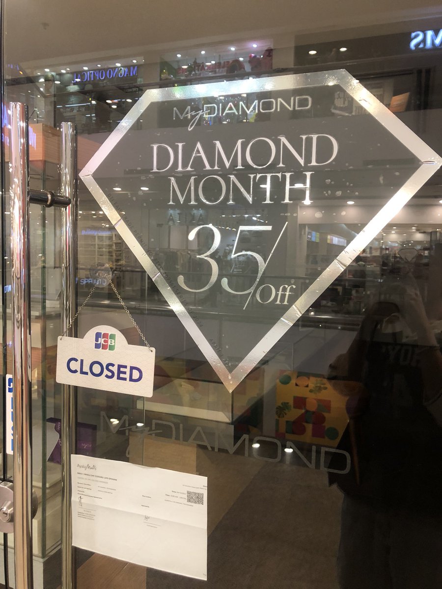 weekdaysofc's tweet image. READY NA KAMI SAU OUR DIAMOND! 🐼🫵

RAYA Debut Single Release 
#RAYA     #BLINGbyRAYA #BLING