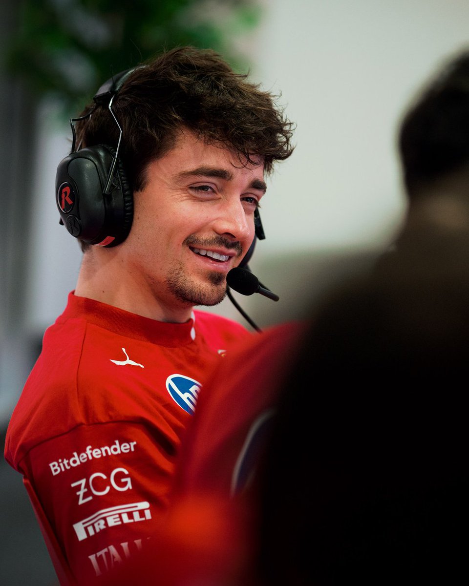 ScuderiaFerrari's tweet photo. You know the drill… it’s Bahrain briefing time 🎧 https://t.co/lu0i1ybUoU