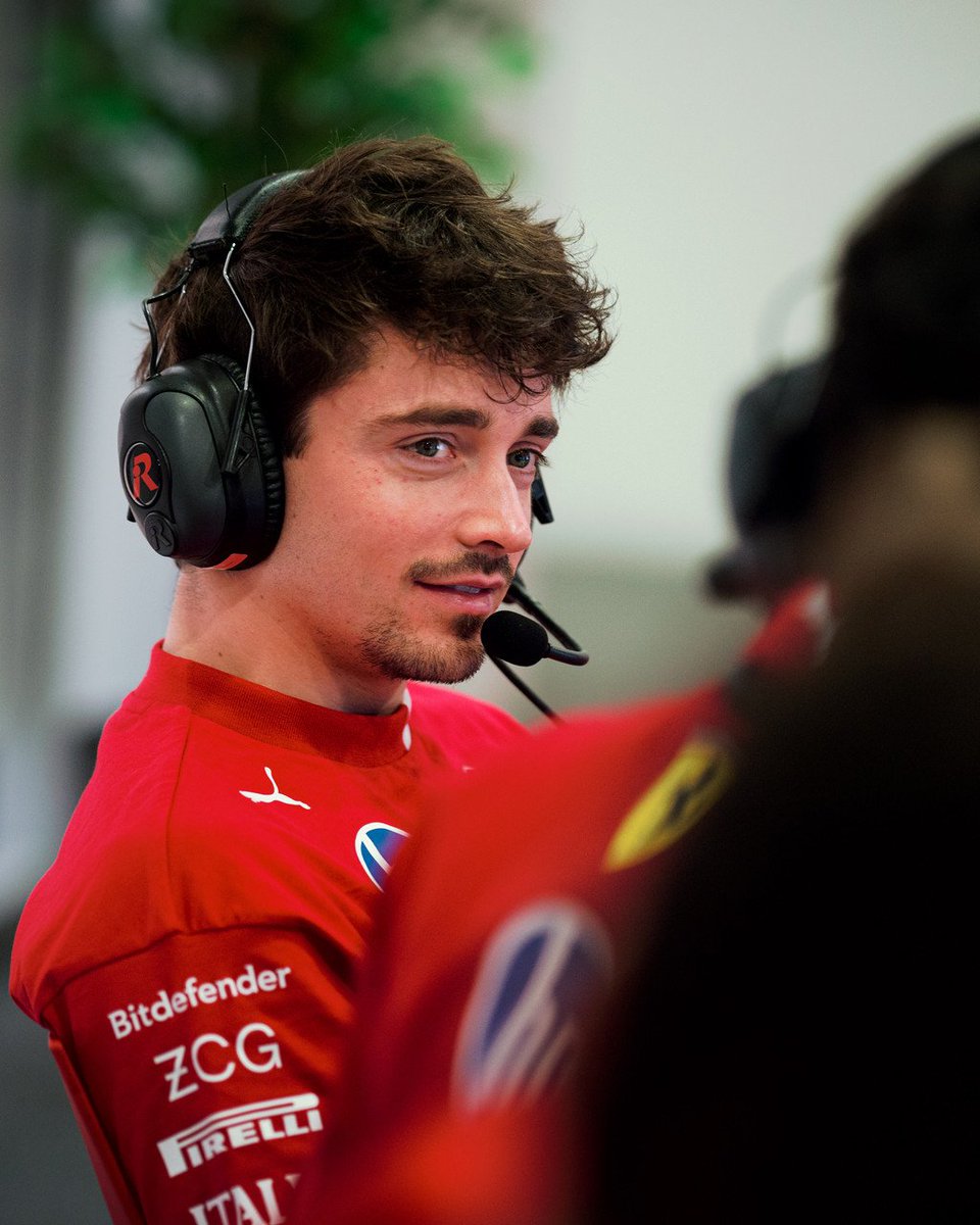 ScuderiaFerrari's tweet photo. You know the drill… it’s Bahrain briefing time 🎧 https://t.co/lu0i1ybUoU