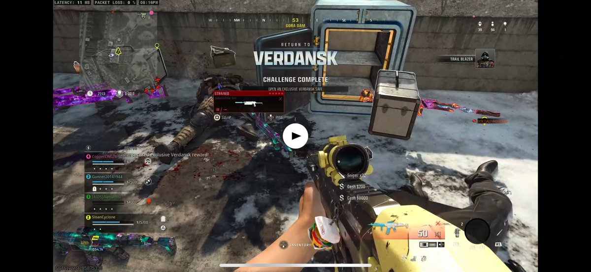 ImTheWhiteGuy's tweet photo. @CallofDuty After 10 safes lmfao https://t.co/bfE6UPAFES