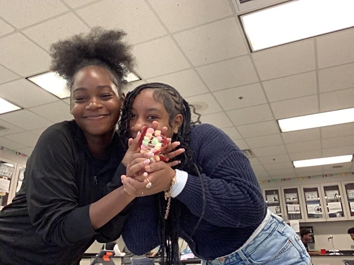 It's <a href="/iamkesler/">Chris Kesler</a> DNA lab day!

#WarrenWill