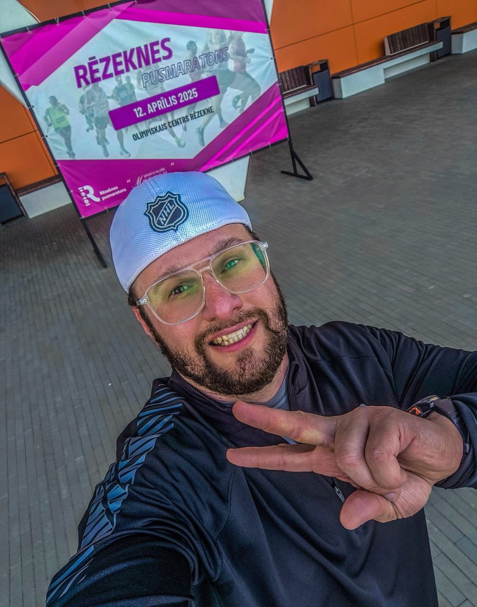 Ar segvārdu Miņins 🏴‍☠️ tweet media