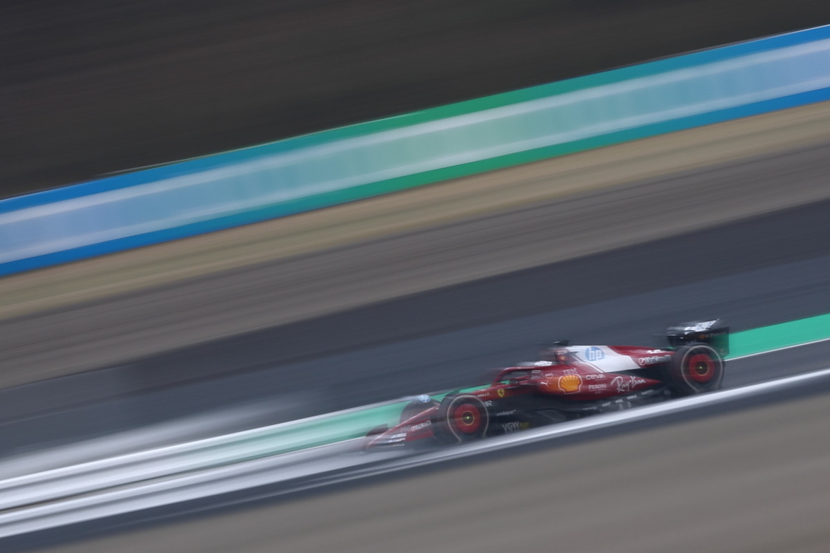 SGT_40D's tweet photo. とにかくすごい人でしたっ
#F1 #Formula1  
#JapaneseGP https://t.co/49HyPQ5A3w