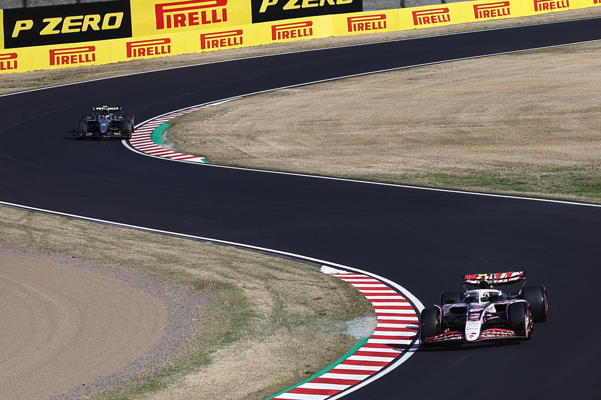 SGT_40D's tweet photo. とにかくすごい人でしたっ
#F1 #Formula1  
#JapaneseGP https://t.co/49HyPQ5A3w