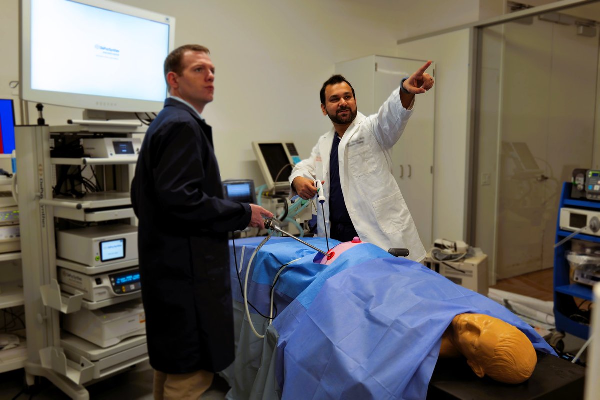 TMCInnovation's tweet image. At CDI@TMC, we’re proud to support Vivifi Medical, founded by Tushar Sharma. Their advanced laparoscopic device has benefited from our resources & expert support. With CDI’s help, Vivifi streamlined prototyping & is now seeking physicians to refine their technology.
