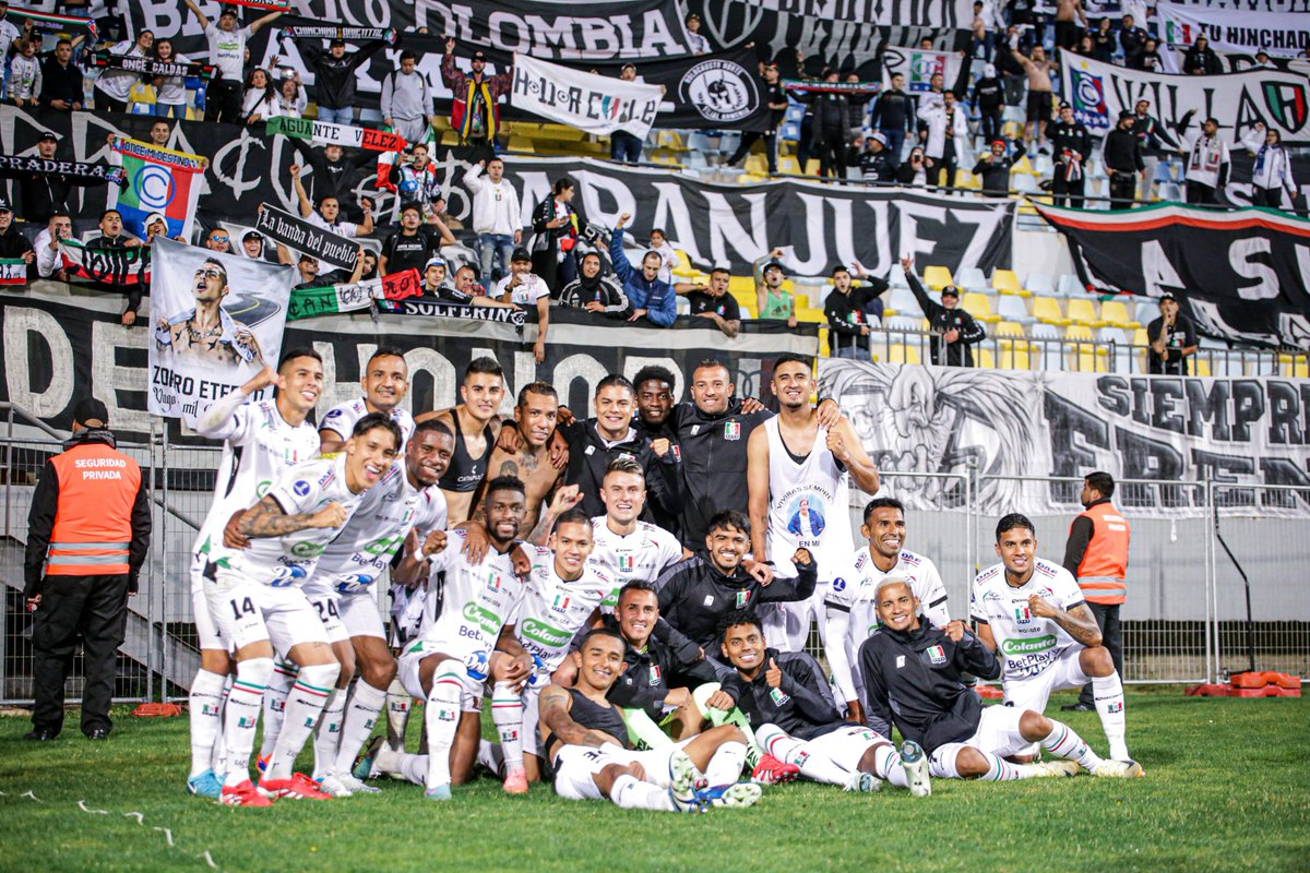 ¡Buenos, BLANCOS y sudamericanos días! 💚🤍❤️
#ElOnceEsTodo #VamosOnce