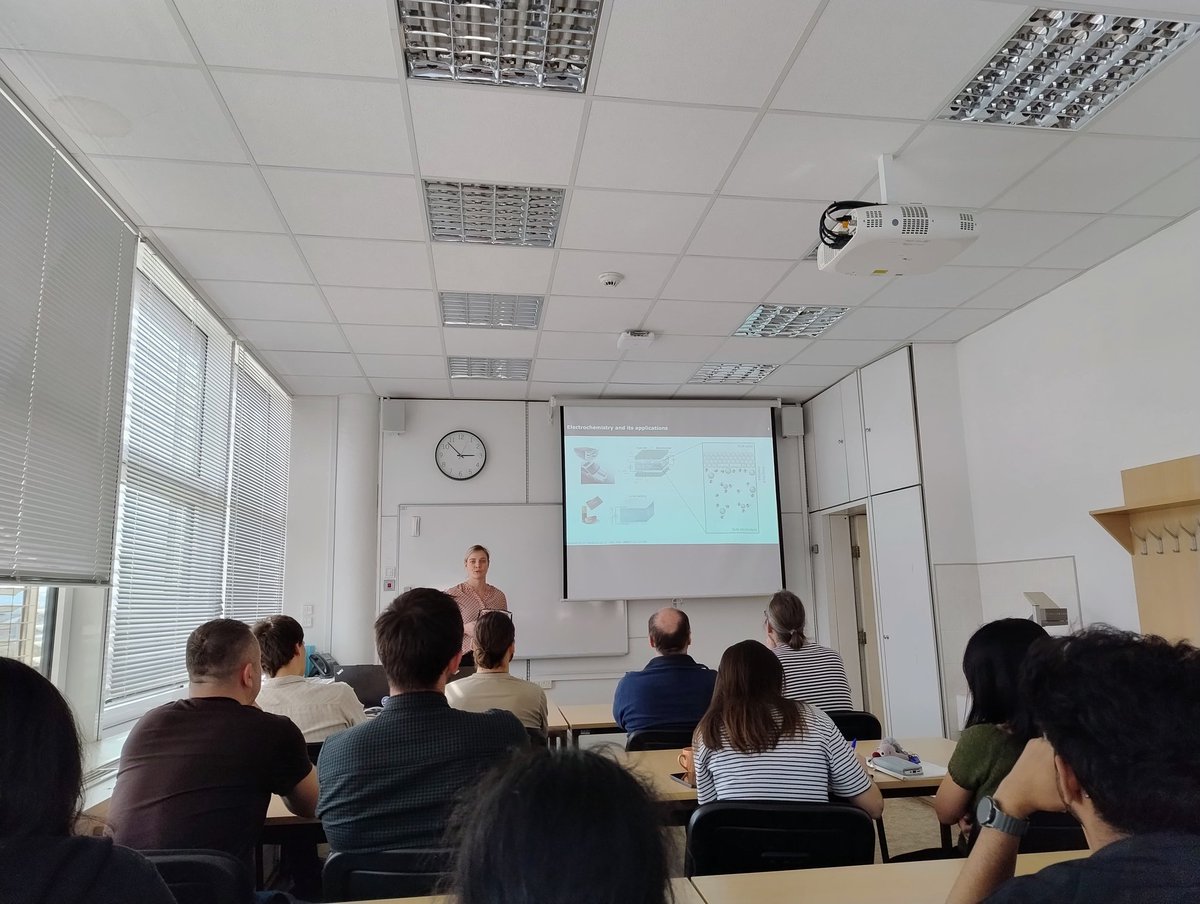 Surface science lab tweet media