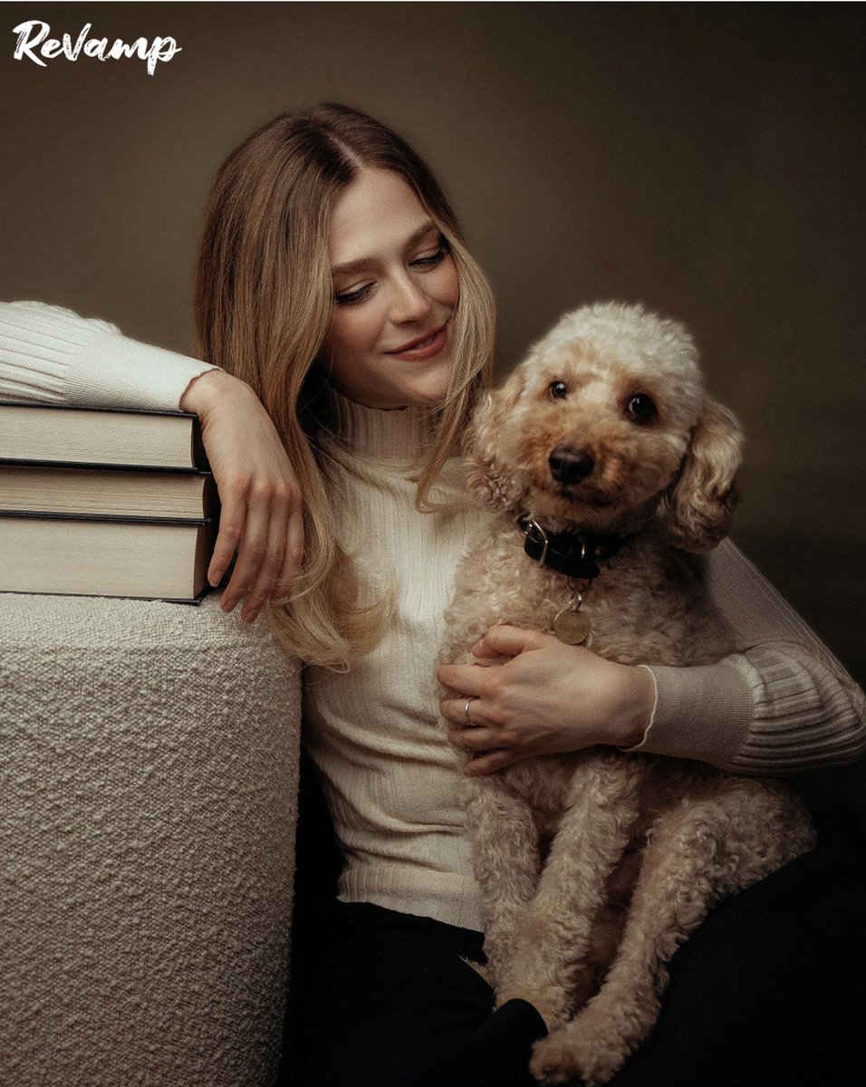 BlackstoneAudio's tweet photo. "Storytelling is the great passion of my life."

Ahead of the 4/22 debut, put your paws up for #ReVampMagazine's April spotlight on #VOICEOFTHEOCEAN author @Kelseydangerous!

📰Article: https://t.co/36Bh7Xmu9b
📕Preorder (and enter our giveaway): https://t.co/iSmKoI3rNY https://t.co/GFNuUbkDM4