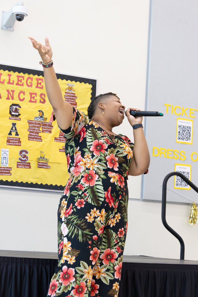 CREED_NC's tweet image. Have you registered yet for the #TeachingInColor Summit? This powerful celebration of educators of color is something you don't want to miss! 
📆 April 25-26
📍 Charlotte, NC 
🔗 eventbrite.com/e/2025-teachin…