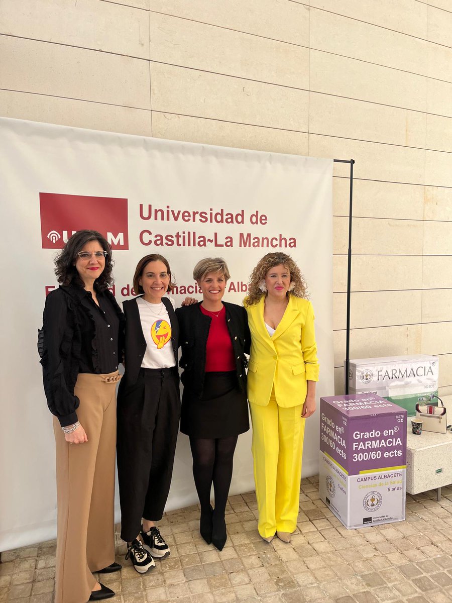 FarmaciaAB_UCLM's tweet photo. 📅 10 de abril | Segundo día de las Jornadas “Últimos avances en envejecimiento saludable” en la Facultad de Farmacia de la @uclm_es. 💬 Hoy contamos con la participación de @boticariagarcia, que nos esta hablando de longevidad, divulgación y ciencia con chispa.
Además, seguimos aprendiendo sobre protección cognitiva, nutrición personalizada y mucho más.
#FarmaciaUCLM #EnvejecimientoSaludable #UCLM #DivulgaciónCientífica #CienciaParaVivirMejor