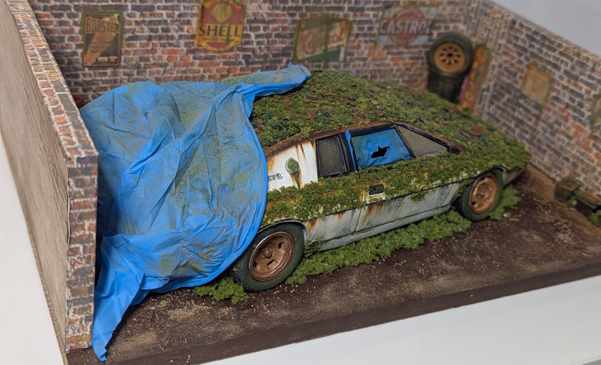 RustNDustUK's tweet photo. Barn Find Lotus Esprit now for sale on eBay: https://t.co/COZ5CfizjI
#BarnFind #Lotus #LotusEsprit #JoyRide #Diecast #Diorama #RustNDustUK https://t.co/GdwbJapKRR