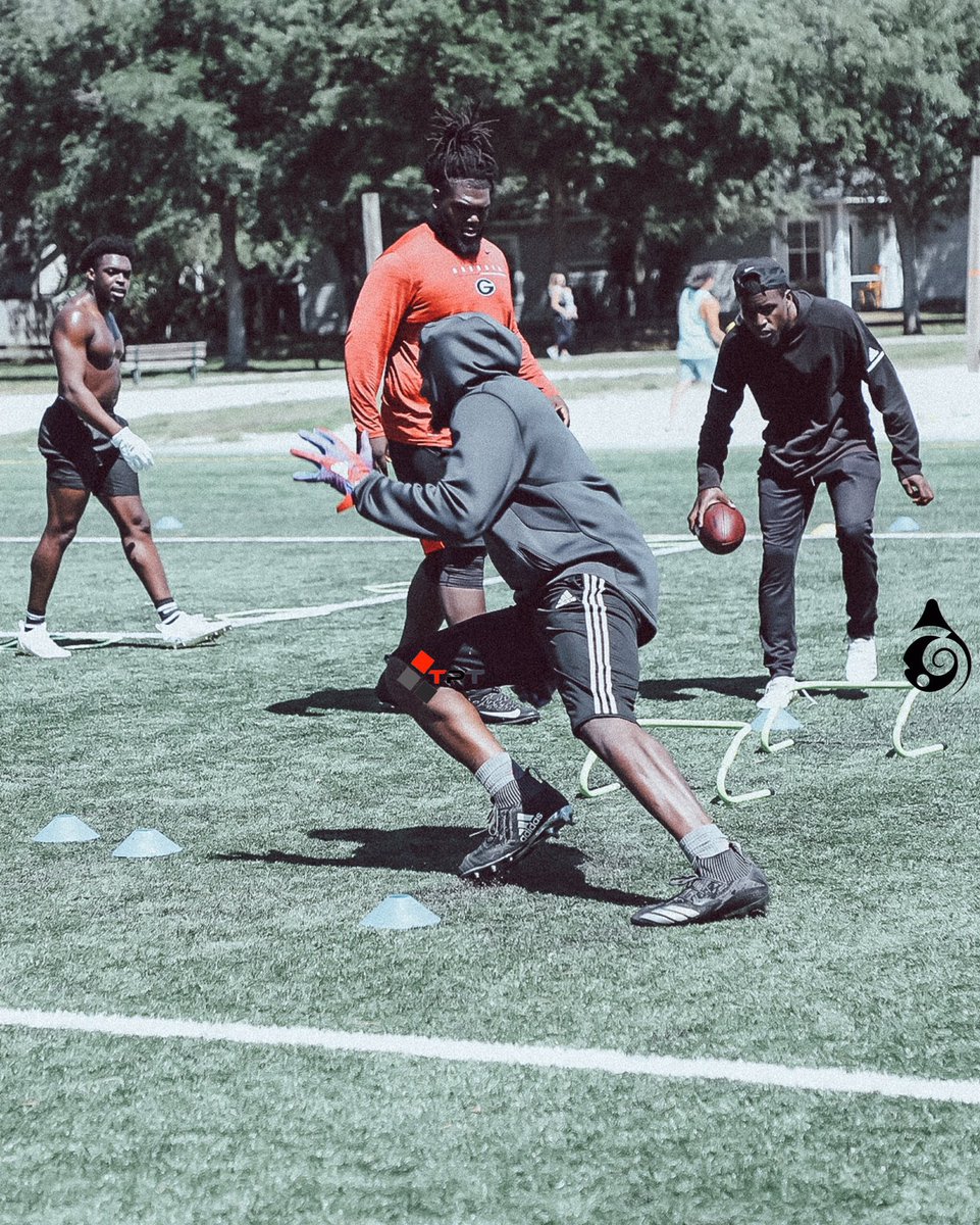 Global Training Knight tweet media