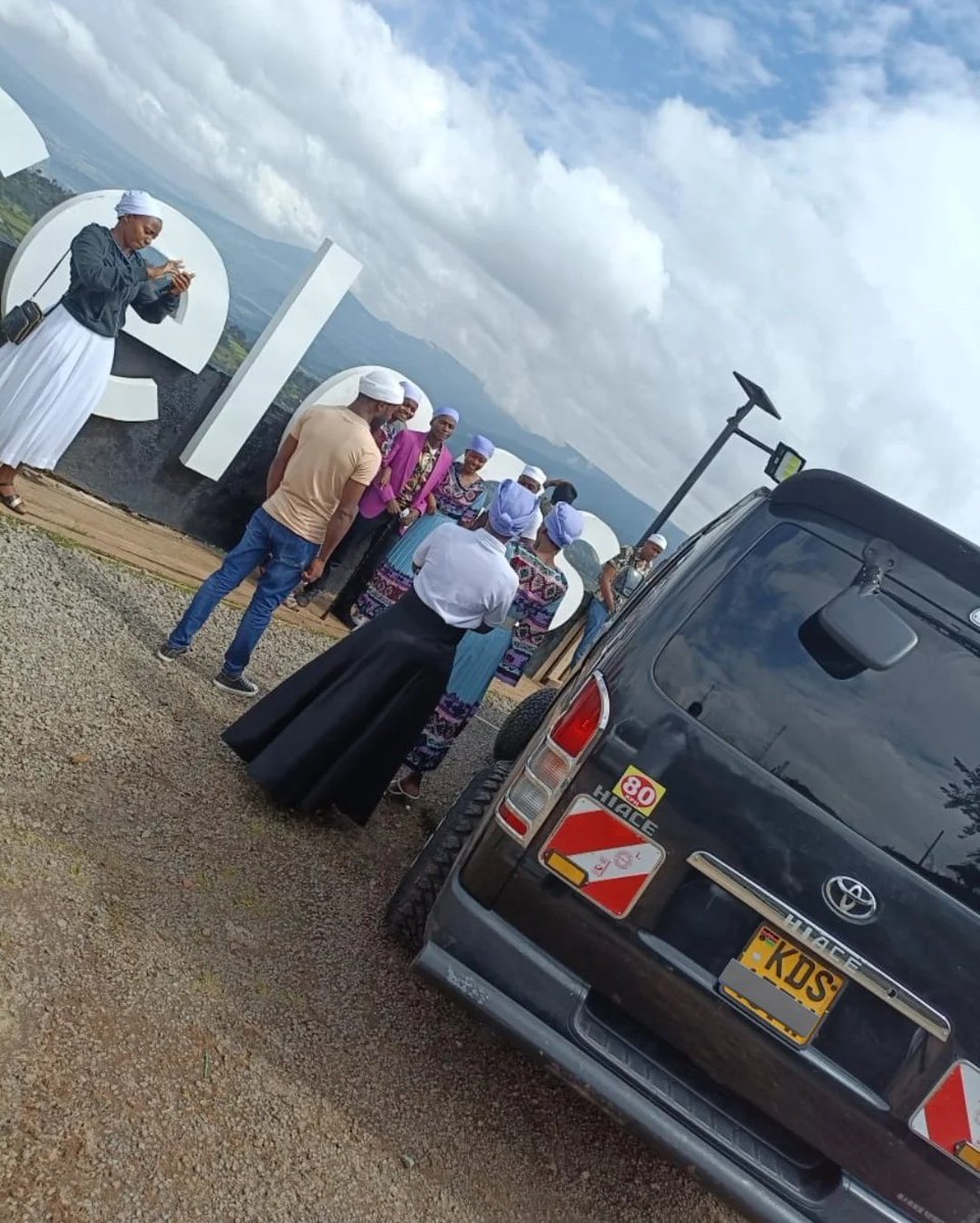 ephy_young254's tweet image. Premier Vans in conjunction with Wakorino.C&apos;mon!!! Book with us now.