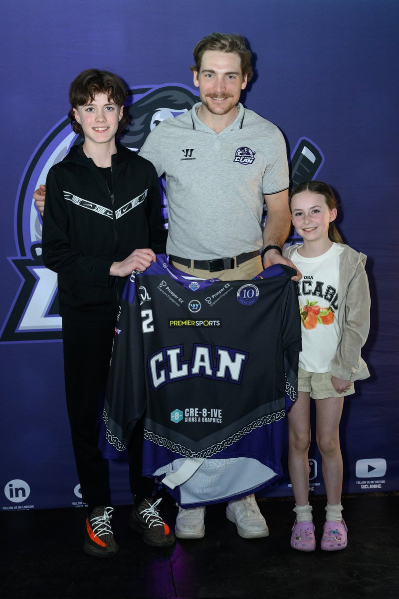 Mark McCallum tweet media