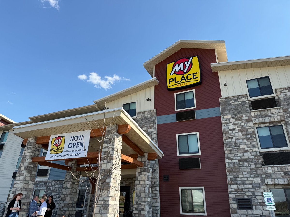 🎈🎉 Congratulations to My Place Hotel-St. Joseph, MO on your official grand opening! Yesterday we celebrated this beautiful, brand new hotel with tours, prizes, a ribbon cutting, and best of all...brisket. 

This 64-key property is helping to fill a huge need for hotel rooms in