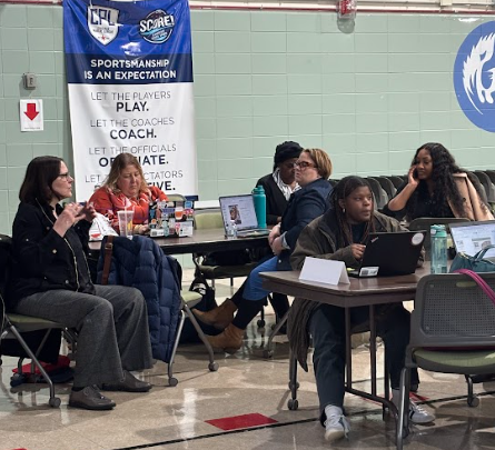 TandL_CPS's tweet image. 📚✨ The Teacher Advisory Council came together to reflect on the collective CPS Literacy Vision 2.0 and shared valuable insights on the six emerging commitments shaping the future of literacy in our district. Their voices are helping to drive meaningful change for all learners!