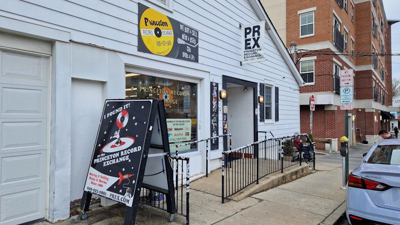 NitaAgent's tweet photo. Contributing Writer for The Prospect Eric Mohorea covers Princeton’s musical haven, Princeton Record Exchange. https://t.co/mkCAho87e9 https://t.co/GOnYGkH4MV