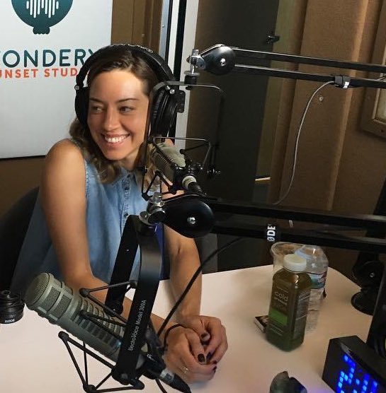 plazamedias's tweet image. aubrey on podcasts 🫶🏼